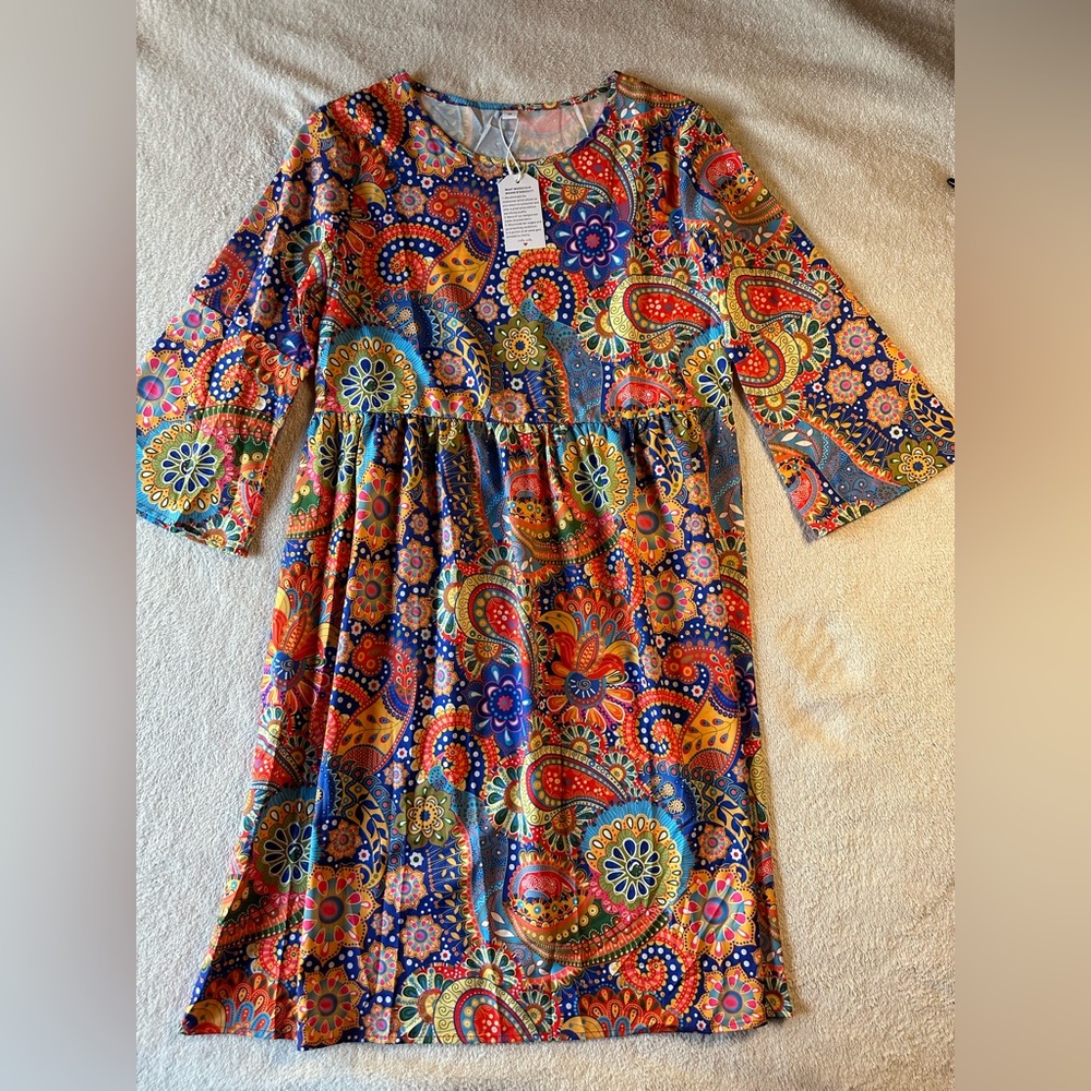 NEW with Tags! Made with ❤️- 3/4 sleeves, above knees soft dress- Size Medium